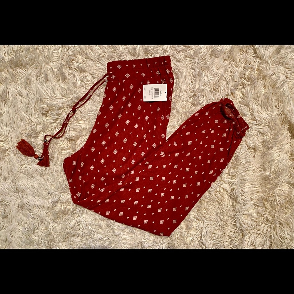 Retrology red pant